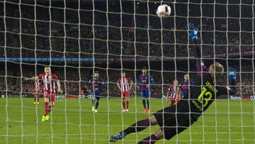 07/02/17 PARTIDO COPA DEL REY SEMIFINAL VUELTA
BARCELONA - ATLETICO DE MADRID
REMOTO GAMEIRO PENALTI FALLADO