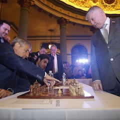 Quique Setién ya tiene fecha de regreso... al ajedrez