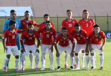 La oncena titular de Chile, antes del duelo frente a Brasil.