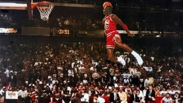 El 17 de febrero de 1963 llegó al mundo 'Air Jordan', el mejor basquetbolista de todos los tiempos. El escolta de los Bulls también jugó en los Washington Wizards.