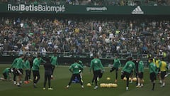 Unas 9.000 personas arroparon al Betis antes del derbi