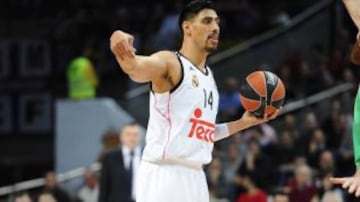 México está encomendado a Gustavo Ayón. Tras un paso irregular de cuatro años por la NBA (Hornets, Magic, Bucks y Hawks) regresó a España (ya había jugado en el Fuenlabrada) para enrolarse con el Real Madrid, equipo donde forma parte inamovible del quinteto titular. Viene de ganar el triplete con los merengues: Copa, Liga y Euroliga.