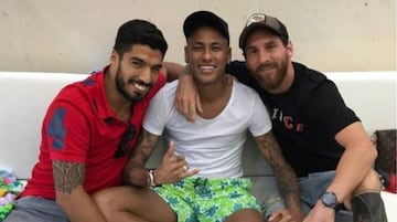 DEPORTES NEYMAR VISITA A SUAREZ Y MESSI INSTAGRAM