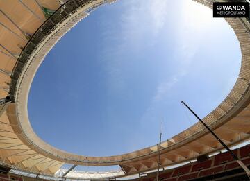 Obras en el Wanda Metropolitano: la cubierta ya est¨¢ terminada