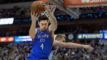 Nick Collison, durante un partido con Oklahoma City Thunder.