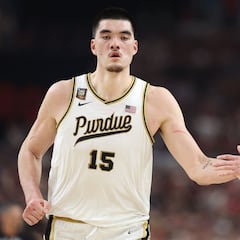 Who is the favorite to win the 2024 March Madness MVP?