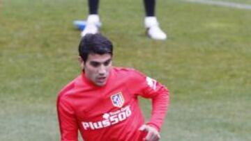 Augusto Fernández durante su primer entrenamiento con el Atlético de Madrid.