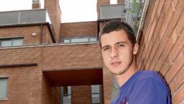 <b>A LAS PUERTAS DE SU NUEVA CASA. </b>Medunjanin vivirá en un apartamento cercano a La Residencia.