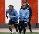 Forlán regresa al trabajo con el grupo tras su lesión