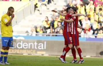 Gol 0-1 de Filipe Luis 