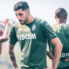 Mónaco sorprende y pone en venta a Maripán: hay dos interesados
