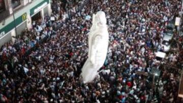 Argentinos celebran el pase a la final en Buenos Aires.