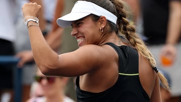 Jessica Bouzas celebra su victoria contra Katie Boulter en el US Open.