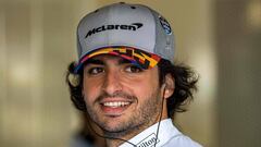 McLaren&#039;s Spanish driver Carlos Sainz JR prepares to drive during first practice at Silverstone motor racing circuit in Silverstone, central England, on July 12, 2019 ahead of the British Formula One Grand Prix. (Photo by ANDREJ ISAKOVIC / AFP)