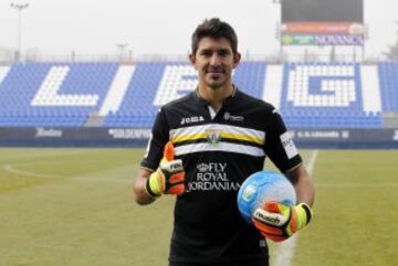 El Leganés ha presentado este mediodía a su nuevo fichaje, Nereo Champagne, portero argentino de 31 años cedido desde el Club Olimpo de Buenos Aires. 