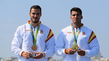 Saul Craviotto, a la izquierda, y Cristian Toro.