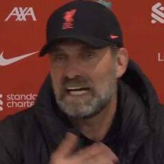 Klopp atiza al Cholo tras quedarse sin media Premier