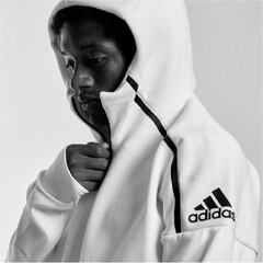 Cuadrado: Gambetas y entrega rumbo a la gloria