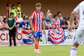 Jano Monserrate se dispone a lanzar a balón parado en el Burgo de Osma.