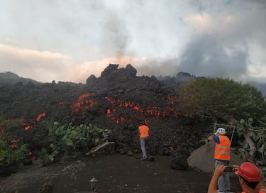 Las imágenes que demuestran que el volcán lo está destrozando todo en La Palma