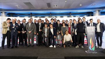 29/10/17    GALA ENTREGA DE PREMIOS ASOCIACION DE LA PRENSA DEPORTIVA DE MADRID  APDM 
 PREMIADOS FOTO FAMILIA