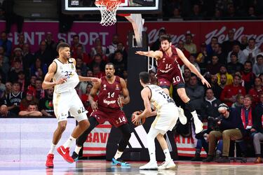 Llull luce su leyenda en la victoria 100 de Chus Mateo