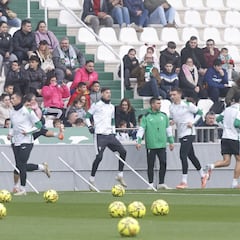 Ramis se quiere invitar en la fiesta de Ania