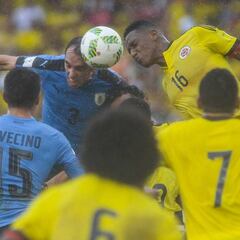 Yerry Mina, en el club de los que meten penales de cabeza