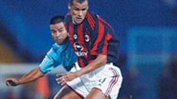 El club sigue, oficialmente, pasando de Rivaldo. "Ya hace días que le doy por descartado".