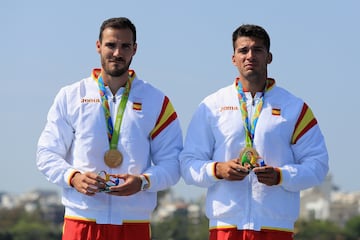 También en la categoría de dobles, pero en este caso en piragüismo, Saúl Craviotto y Cristian Toro consiguieron la medalla de oro en piragüismo sprint K2 2.000m.