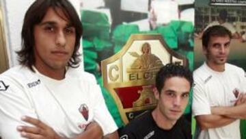 El líder defiende su trono con la duda de Carles Gil