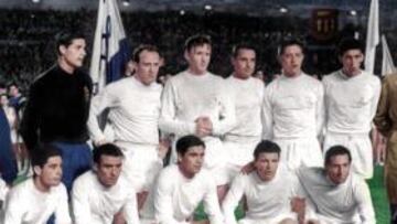 <b>SÉPTIMA LIGA BLANCA. </b>De pie, de izquierda a derecha: Vicente, Di Stéfano, Santamaría, Casado, Vidal, Pachín y el técnico Miguel Muñoz. Agachados: Manolín Bueno, Del Sol, Marquitos, Puskas y Gento.