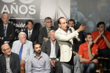 La FEB homenajea a 20 grandes representantes de nuestro baloncesto