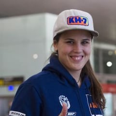 Laia Sanz: "El objetivo es hacer Top 15, no ganar el Dakar"