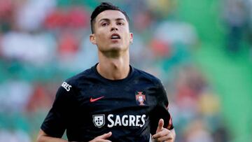 , PORTUGAL - JUNE 9: Cristiano Ronaldo of Portugal during the UEFA Nations league match between Portugal v Czech Republic at the Estadio Jose Alvalade on June 9, 2022 (Photo by David S. Bustamante/Soccrates/Getty Images)