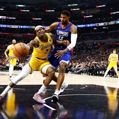 Vanderbilt, de retraso en retraso