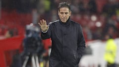 Berizzo regresa a dirigir al Sevilla tras su operación