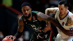 Lorenzo Brown supera a Heurtel en el Unics Kaz&aacute;n-Real Madrid.