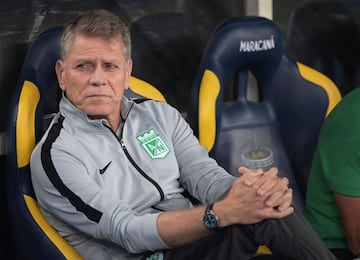 El entrenador de 62 años renunció a la dirección técnica de Nacional pocos días después de recibir el respaldo de la dirigencia debido a la goleada sufrida 4-1 frente a Fluminense por la Copa Sudamericana.