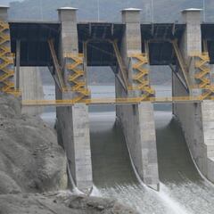 El avión más grande del mundo aterriza en Antioquia: cómo es y por qué llegó a Colombia