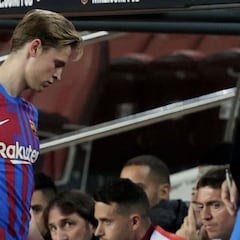 De Jong se enfada con Xavi