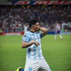 Pasó por el fútbol chileno, River pagó 8 millones de euros por él y hoy se desahoga: “Me voy por dignidad”