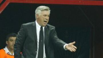 Ancelotti, durante el encuentro. 