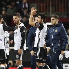 El Valencia sigue tercero y
vuelve a su partido por semana