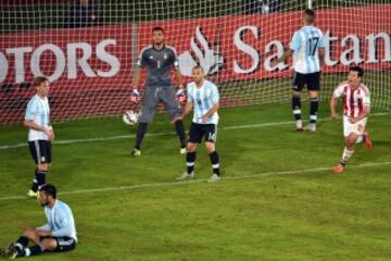 Argentina pasó en el primer lugar del Grupo B. Empató ante Paraguay y venció a Uruguay y a Jamaica.