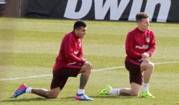 En el entrenamiento, Simeone dio pistas de los posibles titulares ante el Deportivo. 