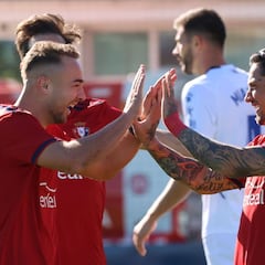 El Villarreal trabaja para darle una salida definitiva a Ontiveros y Cáseres