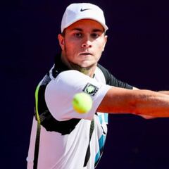 El serbio Kecmanovic rival de Hanfmann en la final