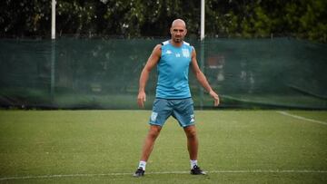 Lisandro López entrenó junto a sus compañeros en Racing