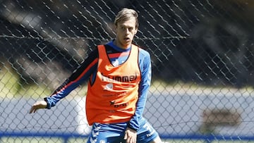 Javi Lara, durante su etapa en el Tenerife. 